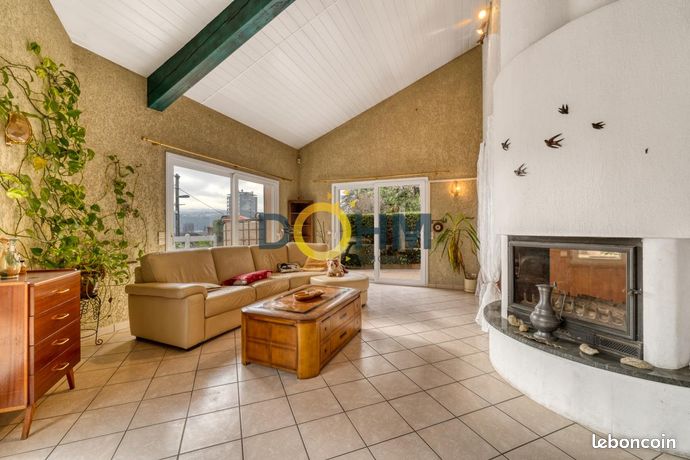 Villa 5 pièces 134 m²