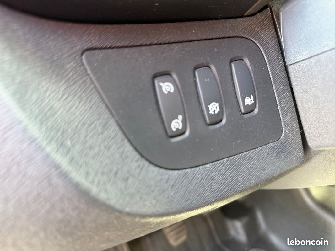 RENAULT KANGOO II (2) CONFORT BLUE DCI 95 radar de recul Garantie 12 mois (image 23)