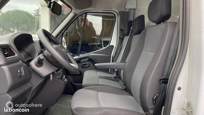 Renault Master Véhicule utilitaire ou Société F3500 L3H1 2.3 Blue dCi 145ch Confort EuroVI (image 12)