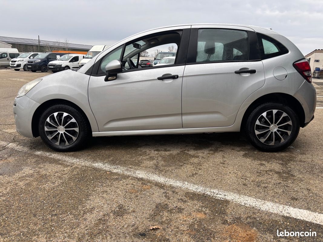 Citroën C3 1.0i 68 CV / GARANTIE 1 ANS (image 4)