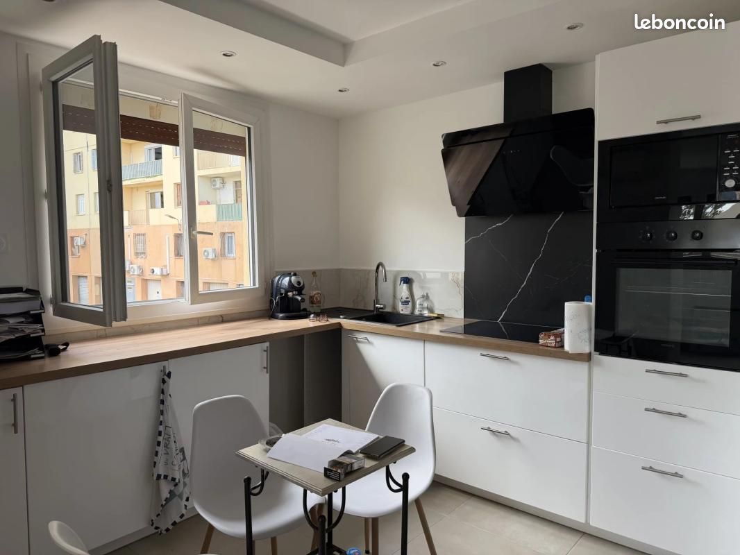 Appartement 4 pièces 90 m² · à Bastia · 90 m² · 1 060 €/mois