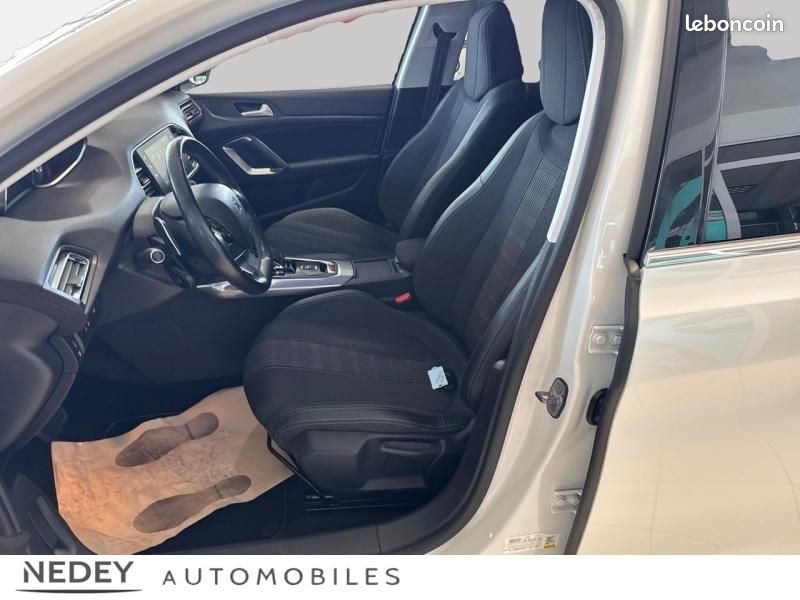 Peugeot 308 SW 1.2 PureTech 130ch E6.3 S&S Allure Business EAT8 (image 11)
