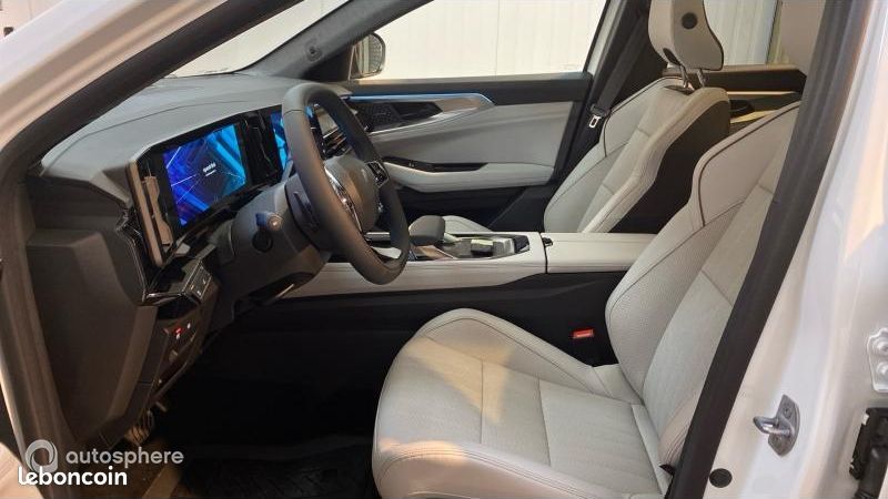 Renault Espace 1.2 E-Tech full hybrid 200ch Iconic 7 places - 24 (image 12)
