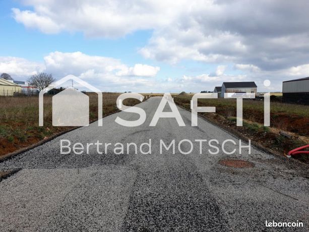 Terrain 872 m² COSNES-ET-ROMAIN