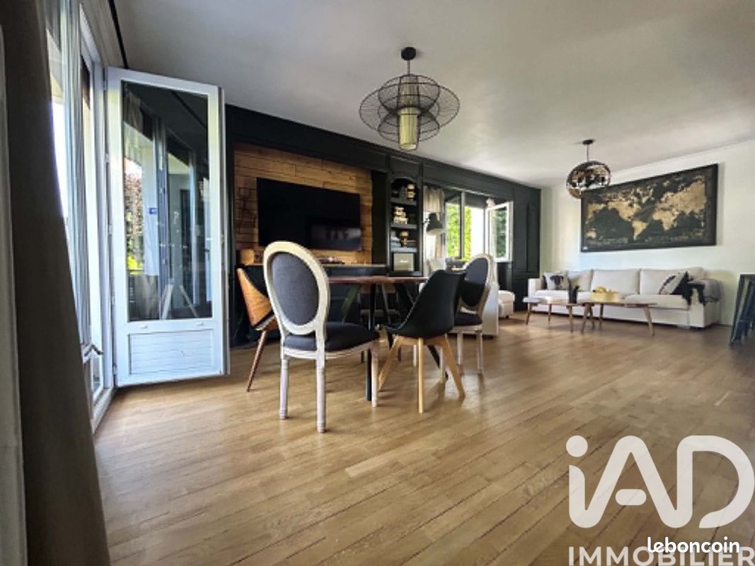 Maison 6 pièces 120 m² · à Lillebonne · 120 m² · 239 000 €