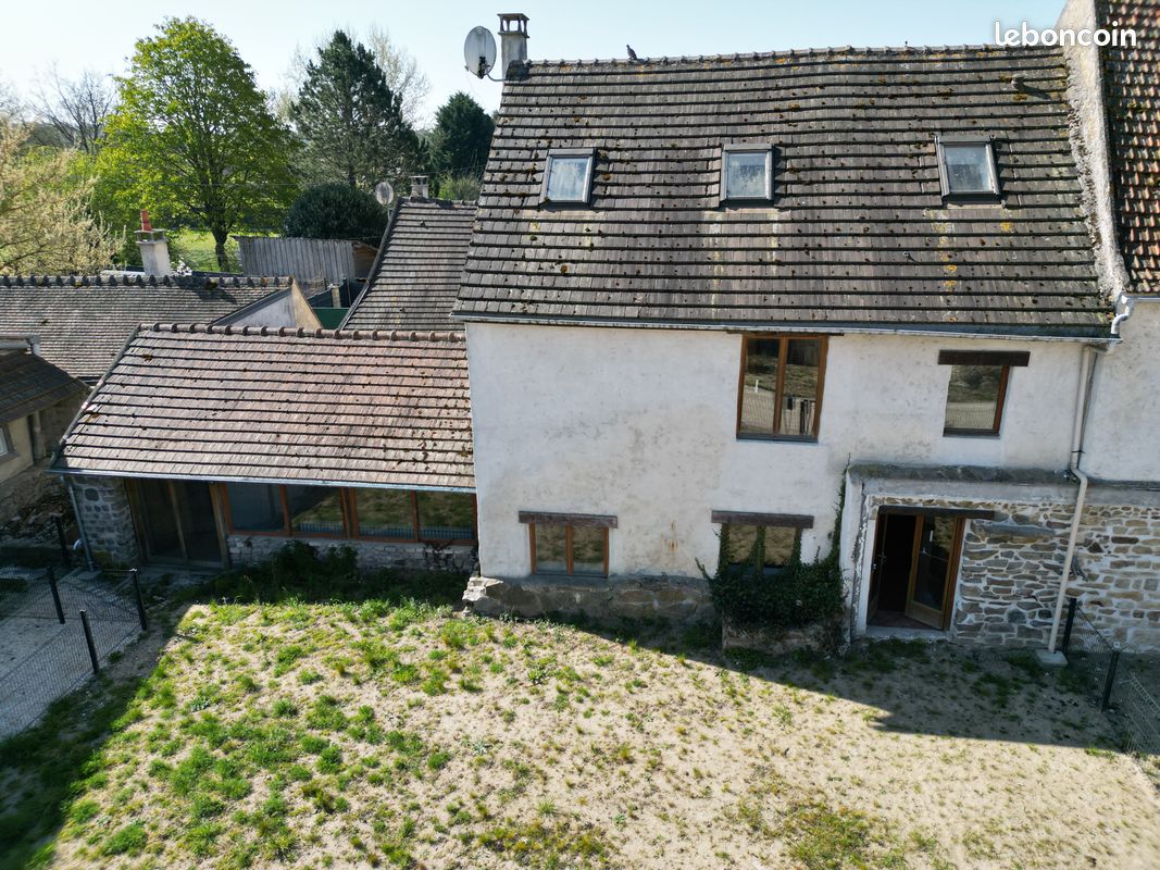 Maison 6 pièces 170 m² · à Ver-sur-Launette · 170 m² · 195 000 €