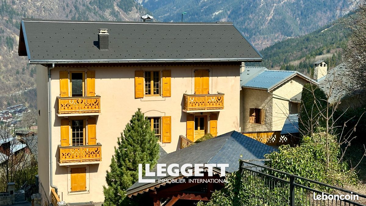 Maison 9 pièces 193 m² (image 2)