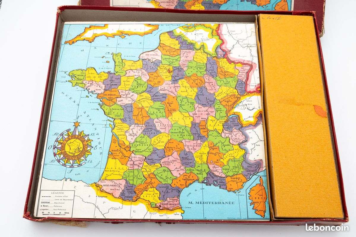 Ancien puzzle géographique en bois France par départements – Saussine – années 1930-50 (image 2)