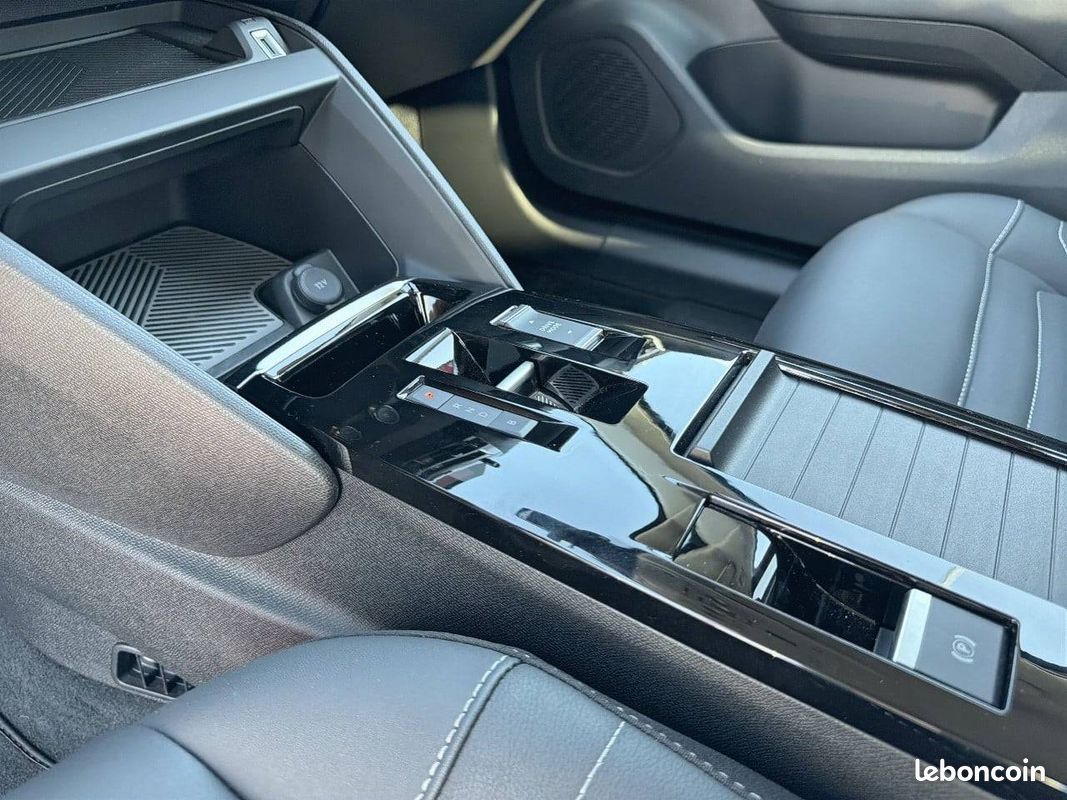CITROEN e-C4 136 ch Automatique Shine (image 22)