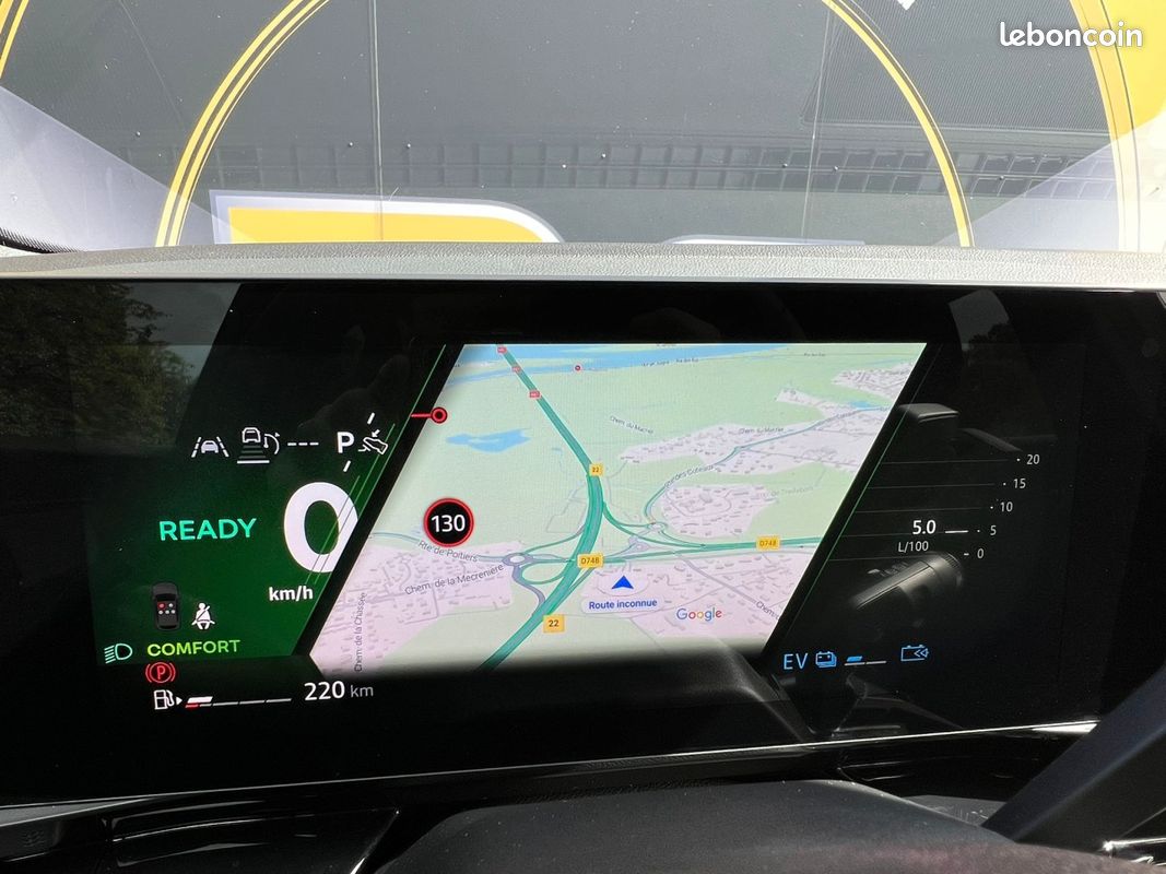Renault Austral esprit Alpine full hybrid E-Tech 200 -25 (image 14)