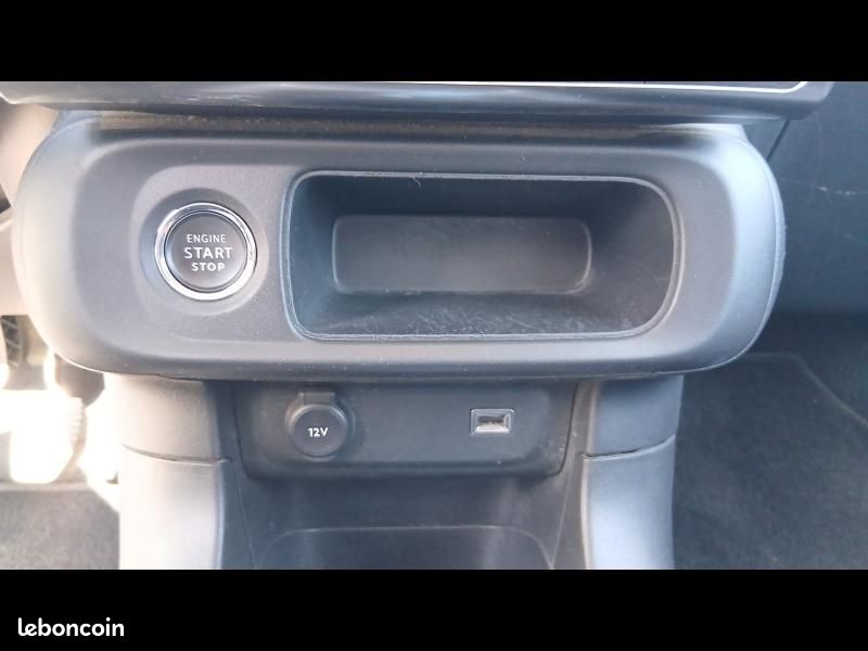 Citroen C3 1.2 PureTech 83ch S&S Shine (image 32)