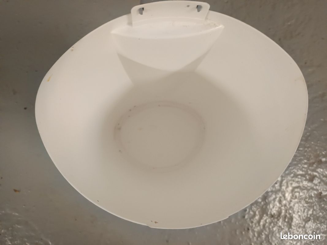 Poubelle à couches à clapper Tommee Tippee
Très bon état (image 4)
