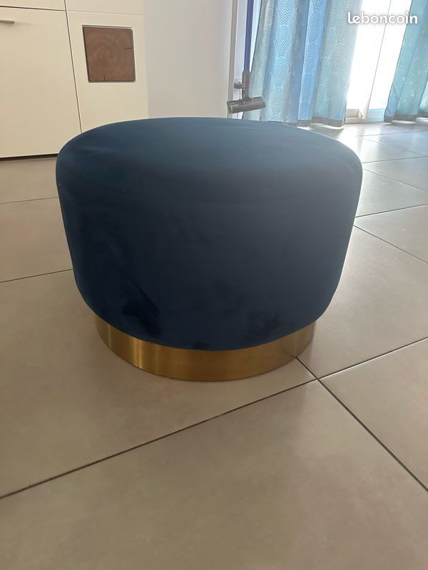 Pouf bleu velour (image 1)