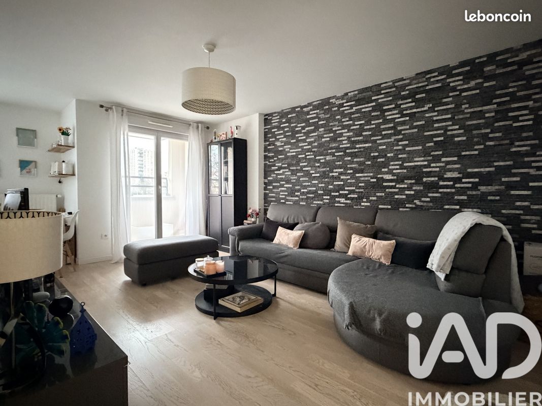 Appartement 3 pièces 62 m² · à Neuilly-sur-Marne · 62 m² · 220 000 €