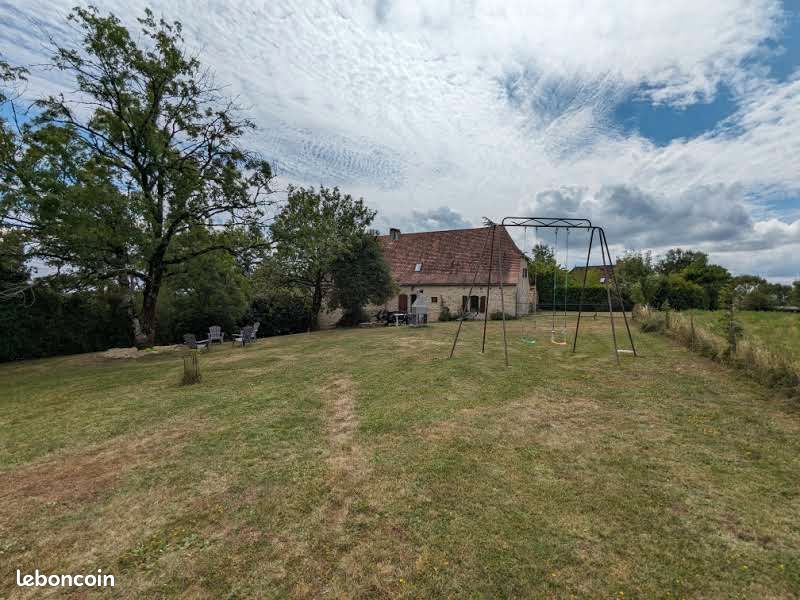 Pour d'agréables vacances dans un gîte spacieux et calme (image 1)