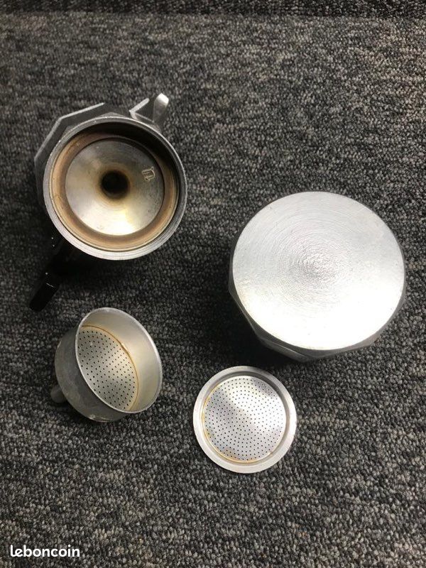Cafetière italienne en aluminium vintage (image 2)