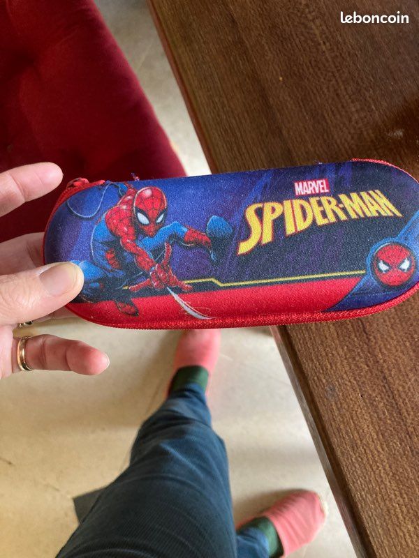 Étui lunettes enfant Spiderman (image 1)