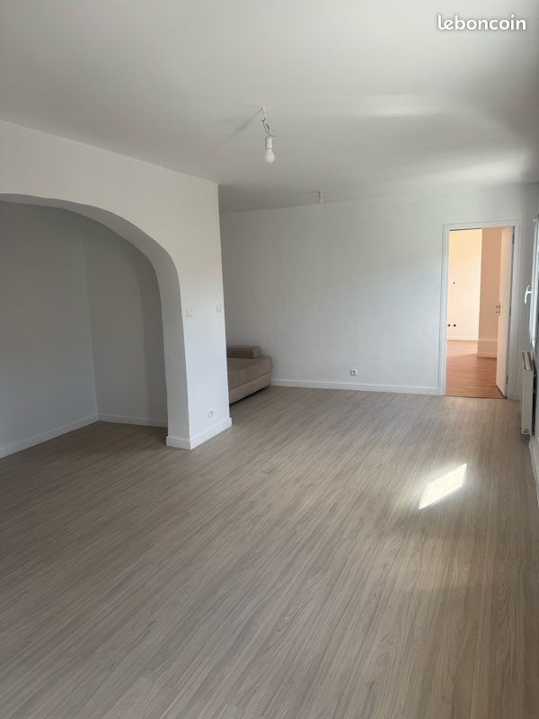 Appartement 2 pièces 62 m² · à Mantes-la-Ville · 62 m² · 950 €/mois