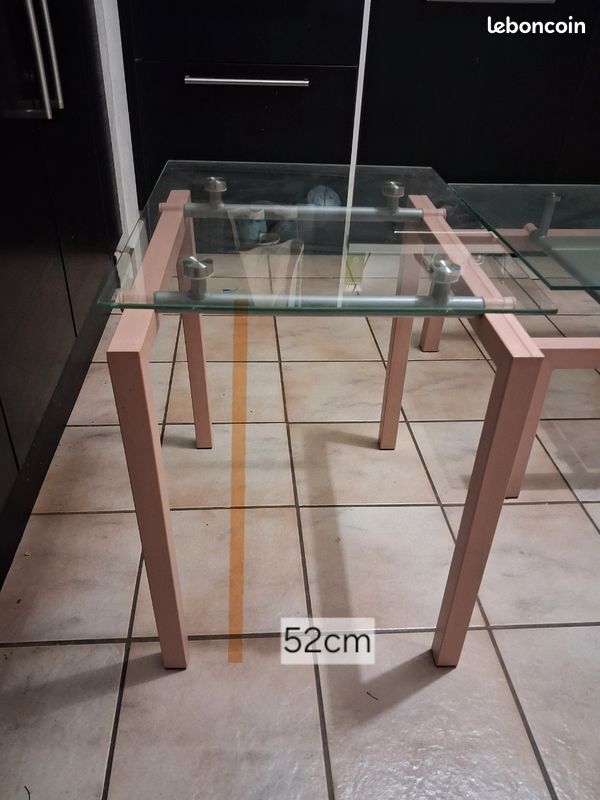 Table basse et 3 tabourets en verre (image 9)