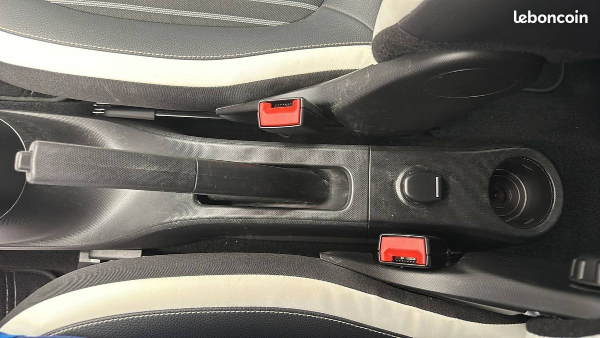 Renault twingo iii e tech techno (image 30)