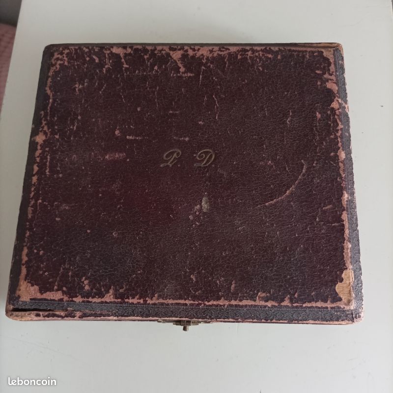 Coffret ancien 6 cuillères à dessert (image 2)