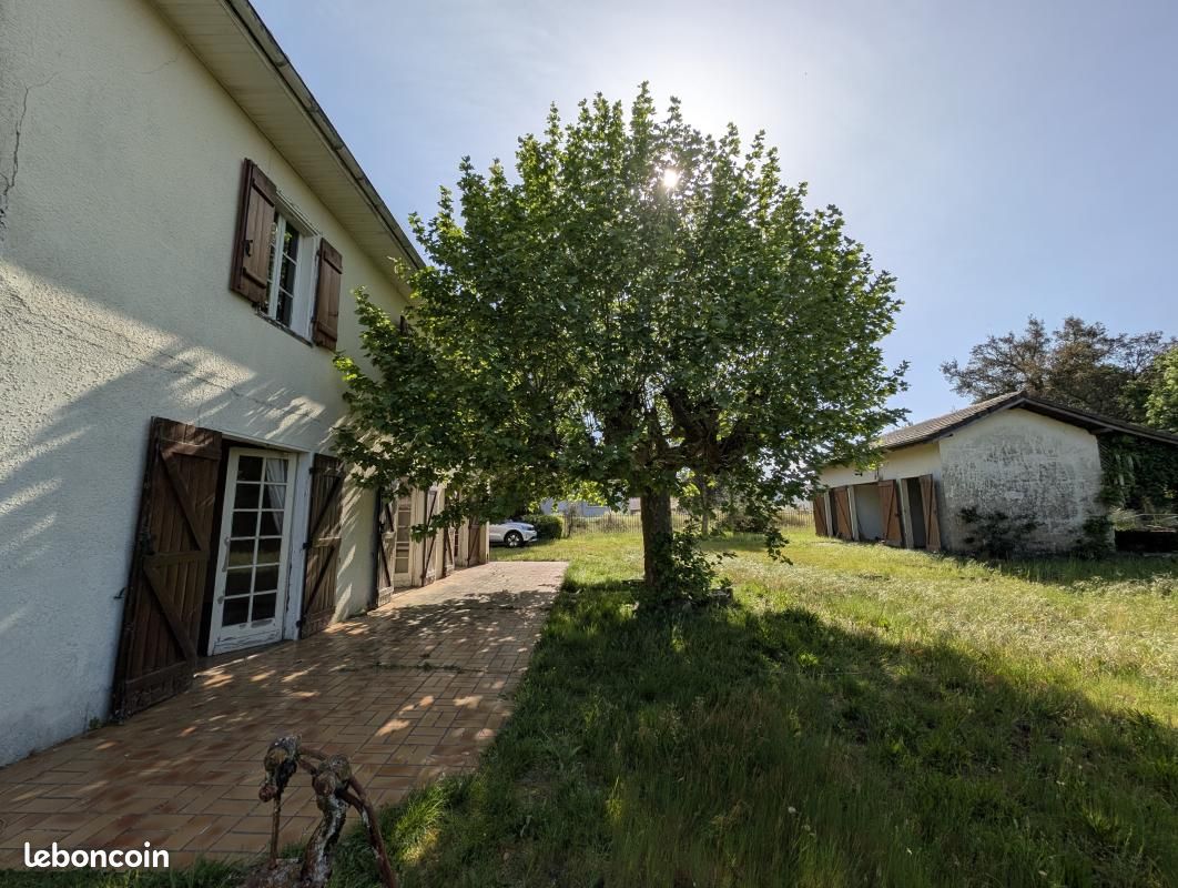 Immeuble 272 m² · à Lit-Et-Mixe · 272 m² · 299 000 €