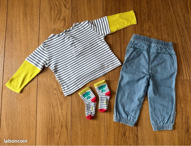 Ensemble T-shirt manches longues, pantalon et chaussettes - La compagnie des petits - taille 18 mois - en parfait état (image 2)