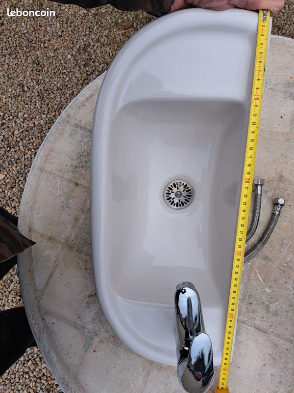 Lave mains (image 1)