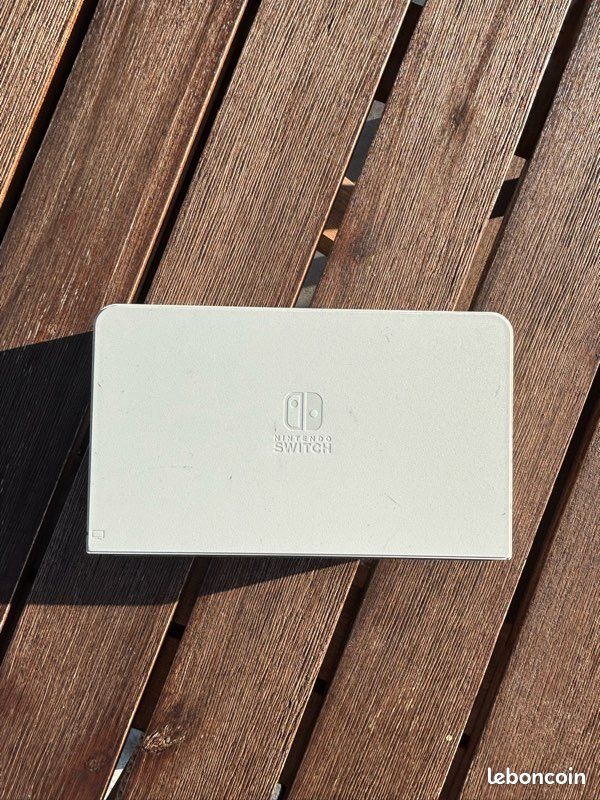 Switch OLED blanche (image 5)