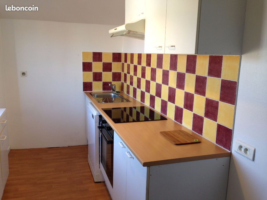 Appartement 2 pièces 47 m² · à Castres · 47 m² · 445 €/mois