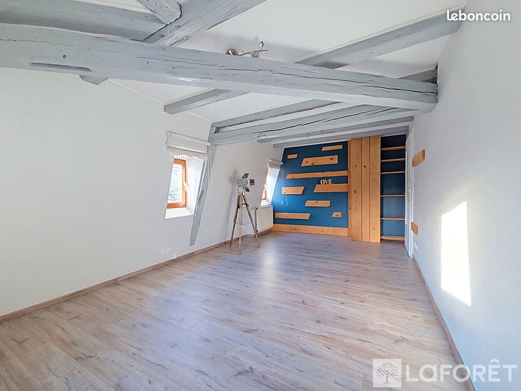 Appartement 5 pièces 101 m² · à Benfeld · 101 m² · 180 000 €