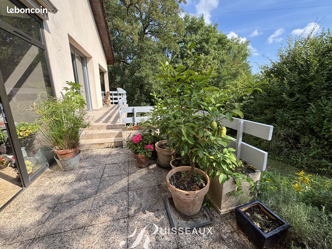 Maison 8 pièces 192 m² · à Dijon · 192 m² · 465 000 €