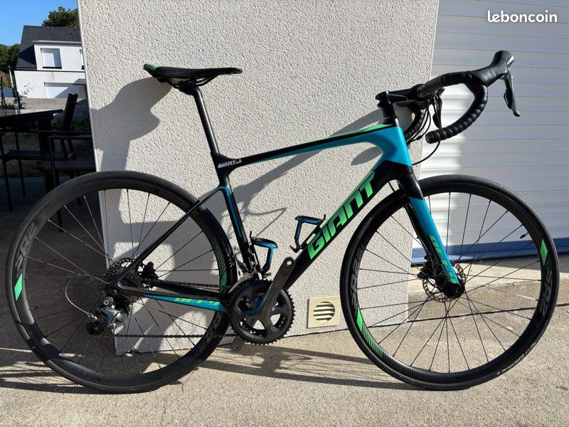 Giant Defy Advanced 3 carbone – Shimano Tiagra – Taille M (image 2)