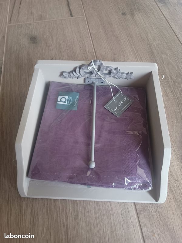 Porte serviette en papier (image 1)