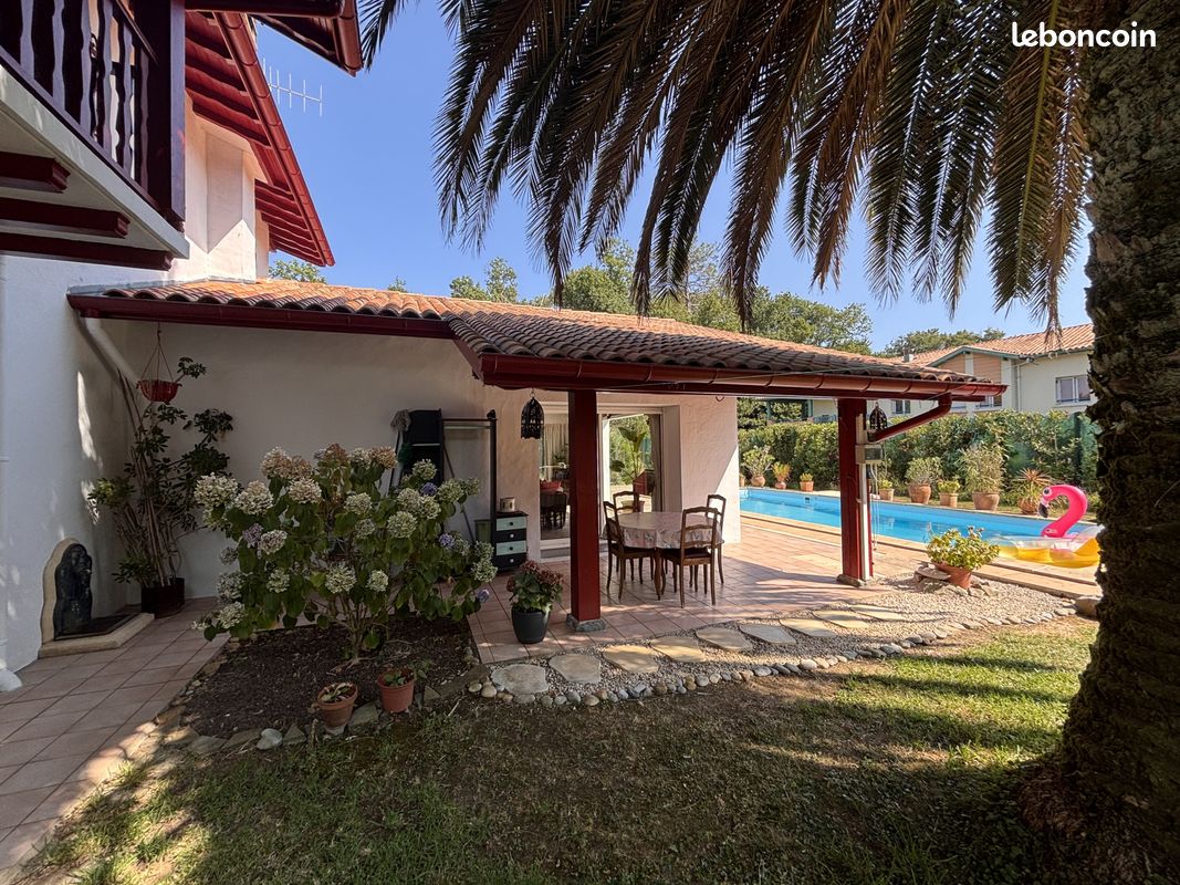Maison 6 pièces 157 m² · à Bidart · 157 m² · 1 417 500 €