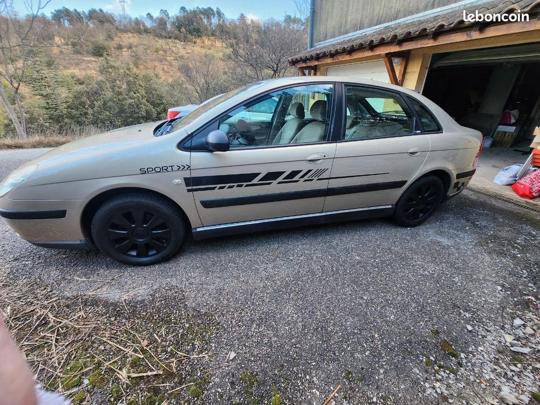 Citroën C5 automatique essence (image 1)