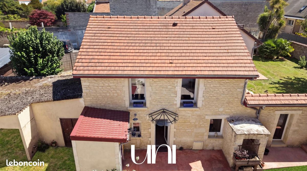 Maison 3 pièces 55 m² · à Luc-sur-Mer · 55 m² · 269 500 €