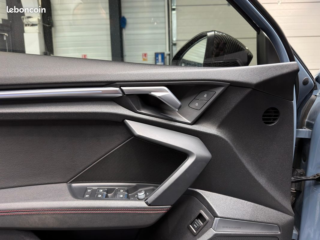 Audi RS3 III SPORTBACK 2.5 TFSI 400 QUATTRO S TRONIC FREINS CERAMIQUE - BANG&OLUFSEN - TOIT OUVRANT (image 22)