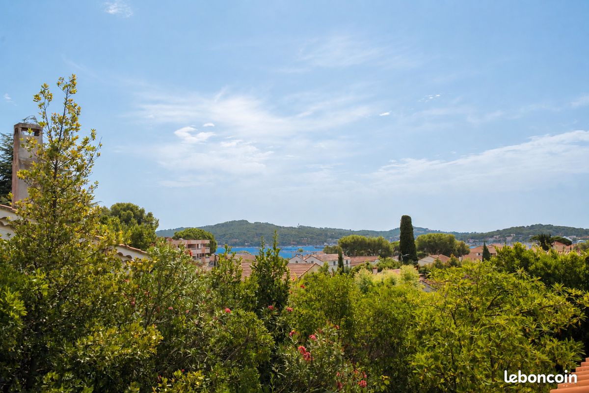Maison 5 pièces 137 m² · à La Seyne-sur-Mer · 137 m² · 500 000 €