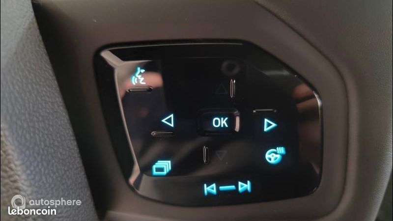 Ford Explorer 286ch Extended Range 77kWh Pack Premium RWD (image 26)