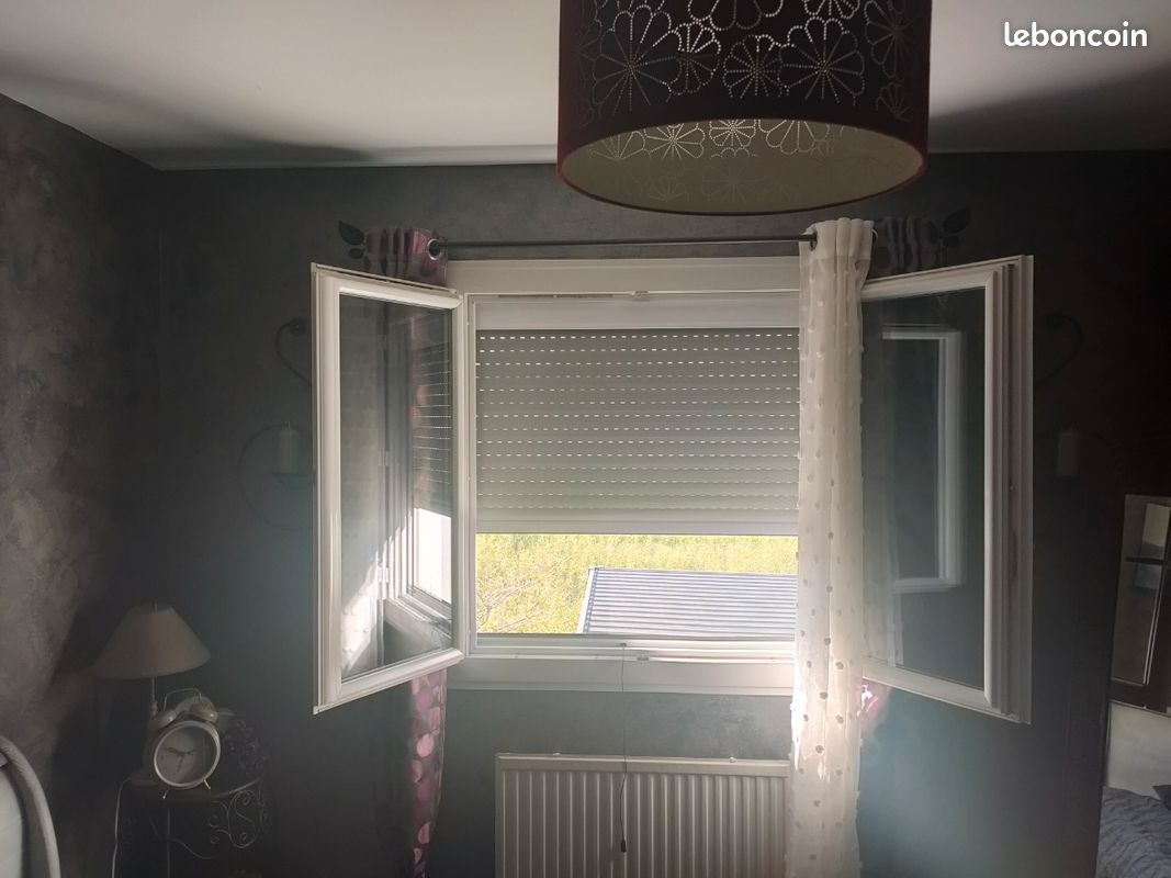 Volets roulants solaire (image 1)