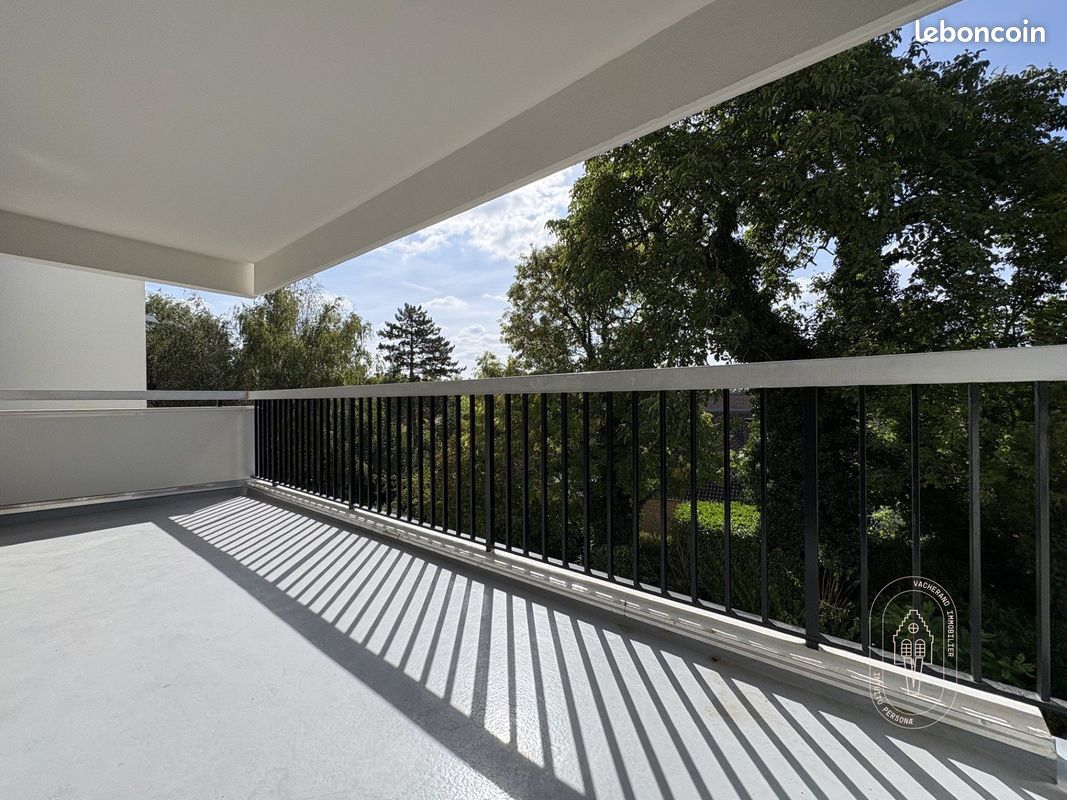 Appartement 3 pièces 80 m² · à Mouvaux · 80 m² · 369 000 €