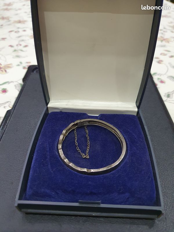 Bracelet ancien enfant (image 1)