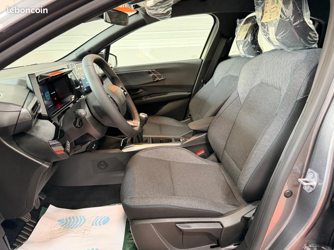Renault Clio VI TCe 115 ch Evolution 16990 EUROS EXPORT ALGERIE MAROC TUNISIE (image 9)