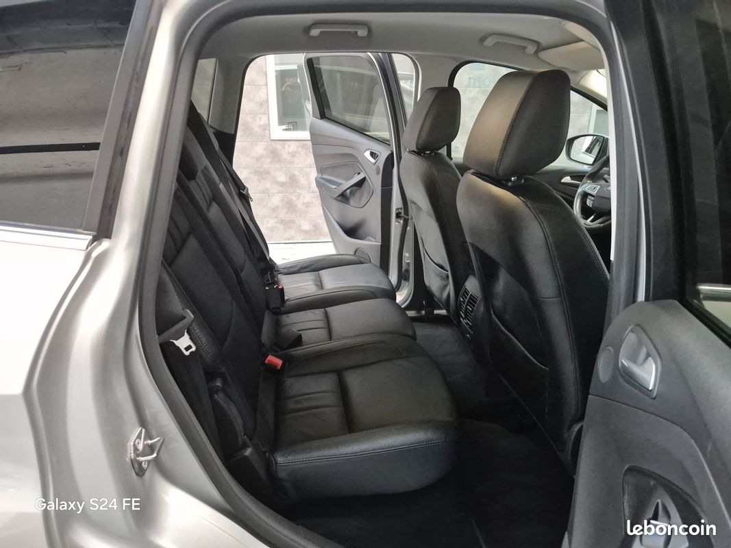 Ford c-max 1.0 125cv essence titanium 1ère main gps cuir caméra coffre électrique distribution neuf (image 3)