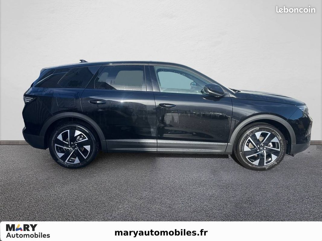 OPEL Grandland 1.2 Turbo Hybrid 145 ch e-DCT6 GS (image 4)