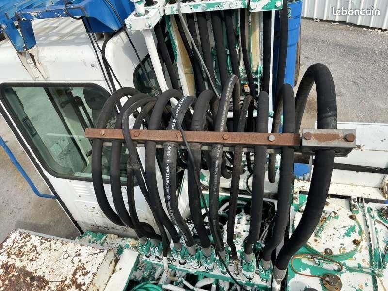 Liebherr R924B HD-SL + PINCE A FERRAILLES (image 24)