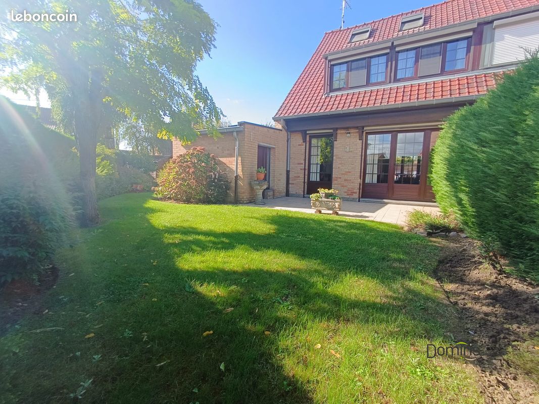 Maison 5 pièces 107 m² · à Sailly-lez-Lannoy · 107 m² · 335 000 €