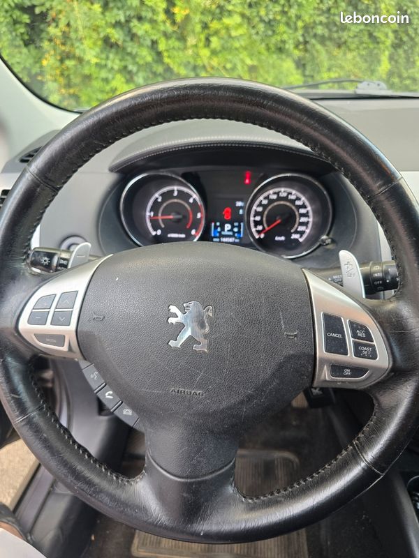 Peugeot 4007 2,2 hdi 156 cv 4x4 premium pack (image 6)