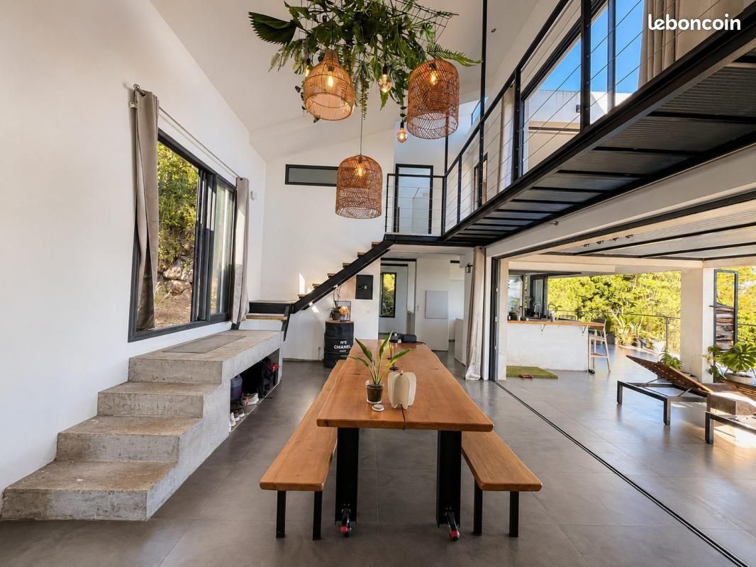 Maison 5 pièces 149 m² · à Saint-Paul · 149 m² · 630 000 €